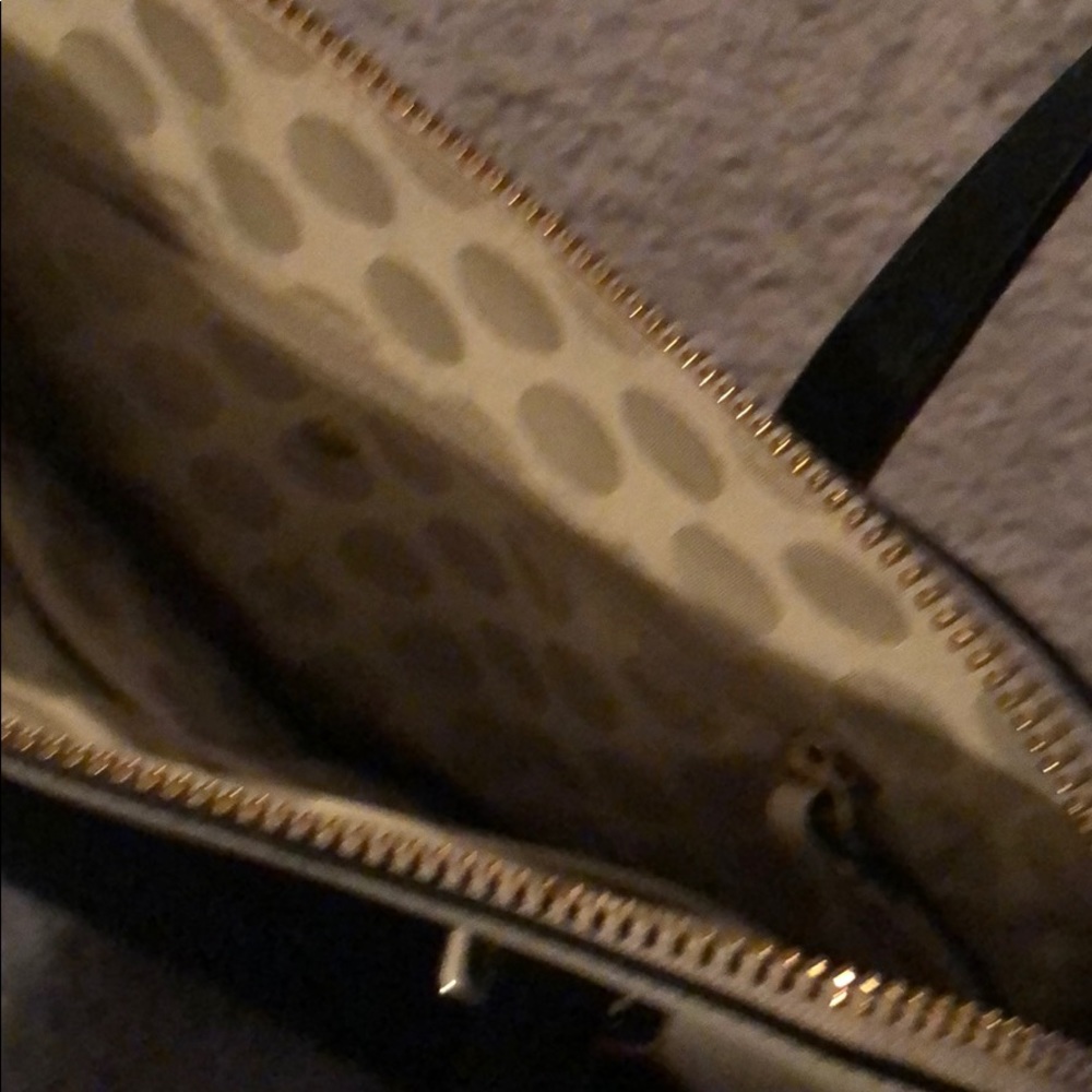 KATE SPADE SATCHEL - Picture 2 of 3